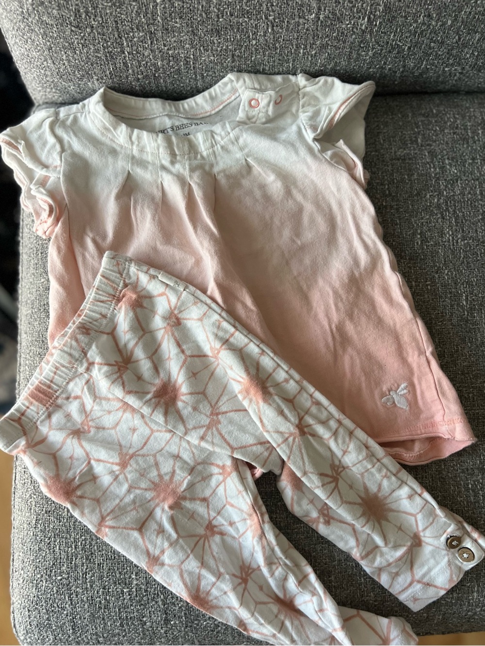 Burt’s Bees Baby Two Piece Outfit